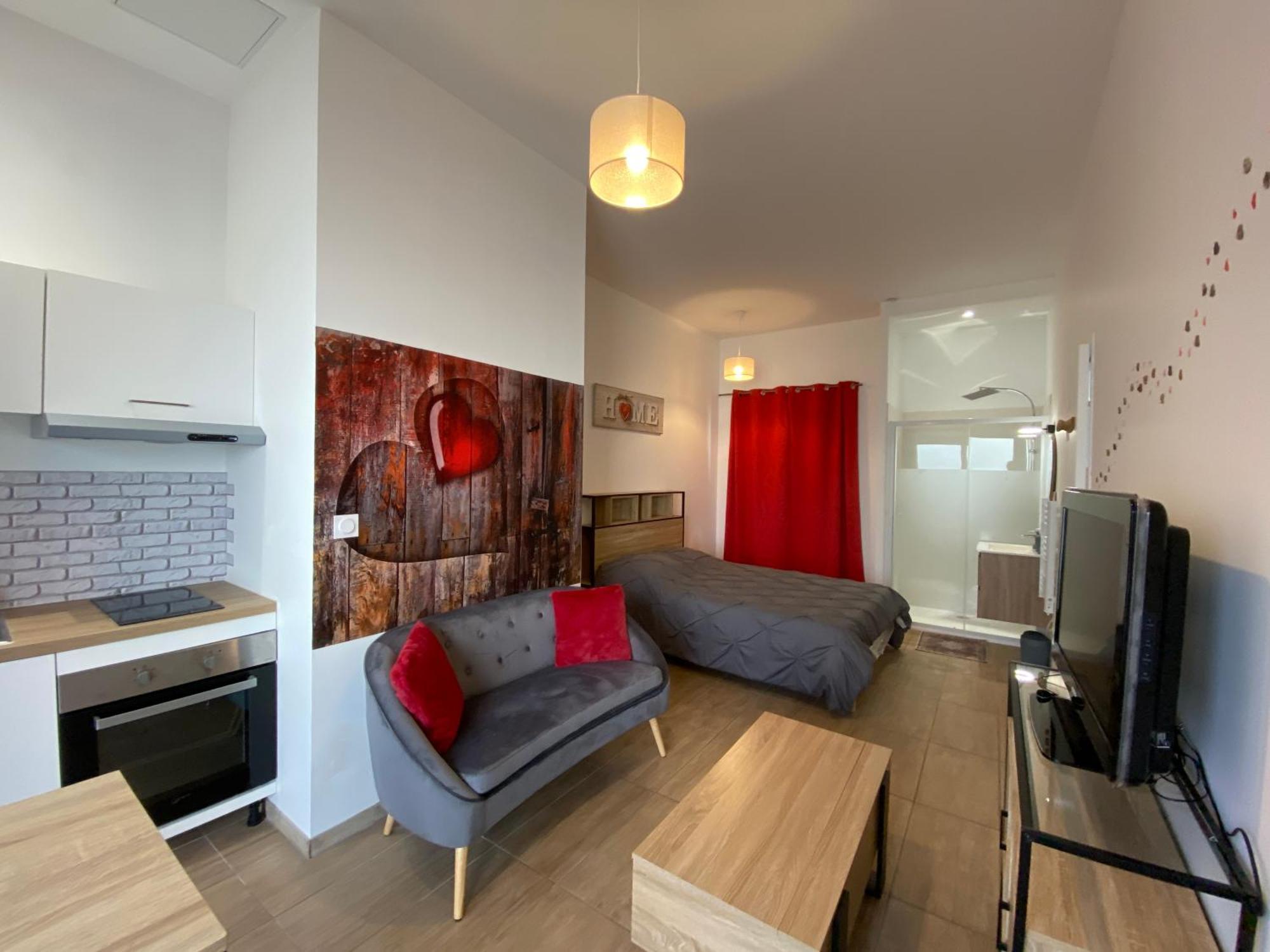 Apartmán Chez Claire Et Ju Egly Exteriér fotografie